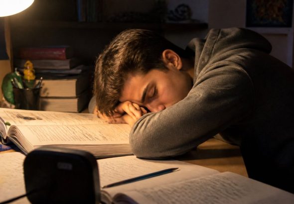 poor sleep lowers testosterone levels